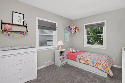 4608 Pershing Avenue, Downers Grove, IL 60515 - Photo 18