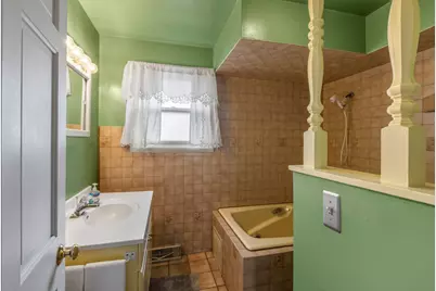 11 North Street, East Dundee, IL 60118 - Photo 16