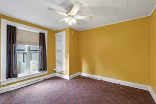 11 North St, East Dundee, IL 60118 - Photo 8