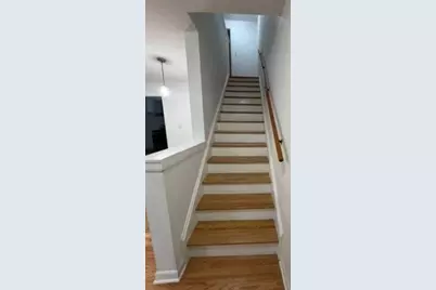 7229 N Campbell Avenue, Chicago, IL 60645 - Photo 4