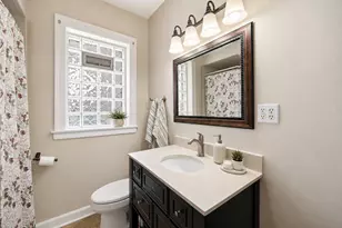 8215 S Evans Ave, Chicago, IL 60619 - Photo 28