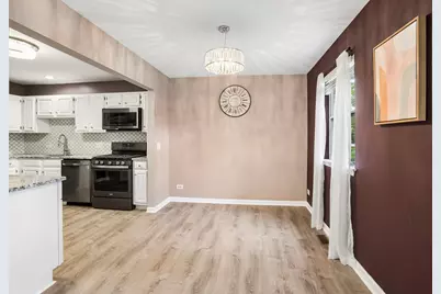 210 Glasgow Lane #Z1, Schaumburg, IL 60194 - Photo 6