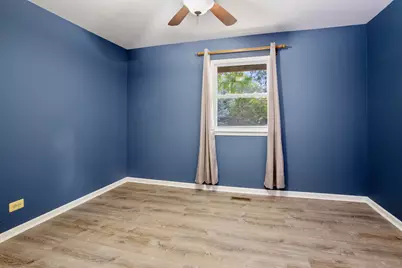 210 Glasgow Lane #Z1, Schaumburg, IL 60194 - Photo 10