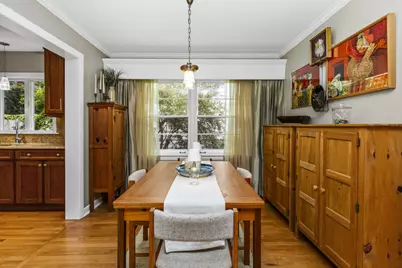 2761 Lincolnwood Drive, Evanston, IL 60201 - Photo 8