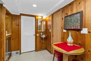 2761 Lincolnwood Dr, Evanston, IL 60201 - Photo 24