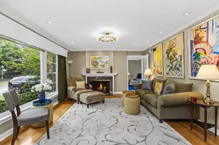 2761 Lincolnwood Dr, Evanston, IL 60201 - Photo 4