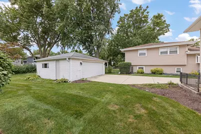 1302 Coolidge Avenue, Wheaton, IL 60189 - Photo 20