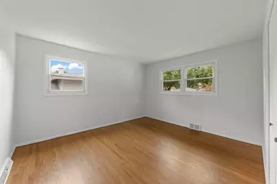 1302 Coolidge Avenue, Wheaton, IL 60189 - Photo 6