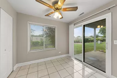 861 Yosemite Trail #B, Roselle, IL 60172 - Photo 12