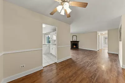 861 Yosemite Trail #B, Roselle, IL 60172 - Photo 8