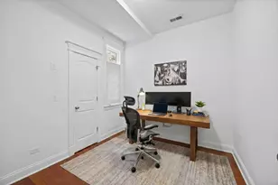 3414 N Sheffield Ave, Chicago, IL 60657 - Photo 20