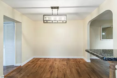 1720 Leland Avenue, Evanston, IL 60201 - Photo 6