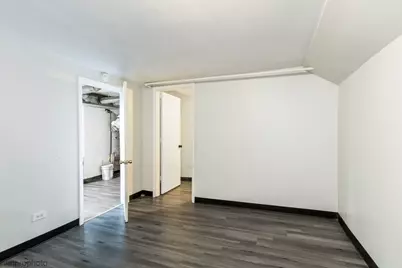 1720 Leland Avenue, Evanston, IL 60201 - Photo 16