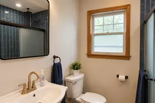 470 Marguerite St, Elgin, IL 60123 - Photo 12