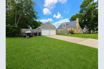 470 Marguerite Street, Elgin, IL 60123 - Photo 24