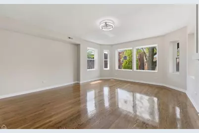 7741 S Phillips Avenue #1, Chicago, IL 60649 - Photo 4