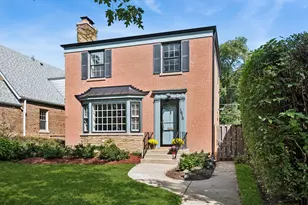 1615 Dobson St, Evanston, IL 60202 - Photo 1