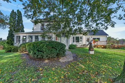 3208 S Country Club Road, Woodstock, IL 60098 - Photo 8