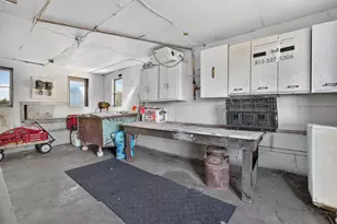 3208 S Country Club Rd, Woodstock, IL 60098 - Photo 84