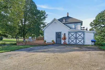 3208 S Country Club Road, Woodstock, IL 60098 - Photo 10