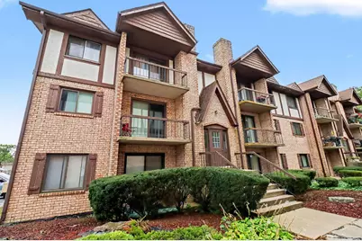 2815 Glenwood Lansing Road #206, Lynwood, IL 60411 - Photo 1