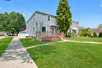7052 41st Street, Berwyn, IL 60402 - Photo 2