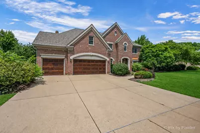 1105 Thoroughbred Circle, Saint Charles, IL 60174 - Photo 2