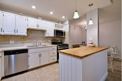 110 W Butterfield Road #309S, Elmhurst, IL 60126 - Photo 28