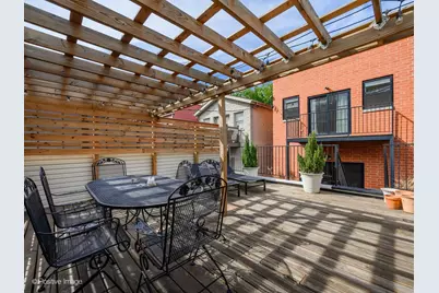2227 W Medill Avenue, Chicago, IL 60647 - Photo 36