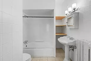 411 N Arlington Heights Rd, Arlington Heights, IL 60004 - Photo 8