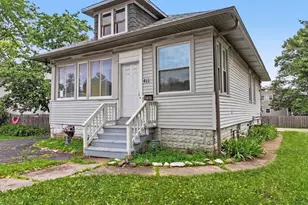 411 N Arlington Heights Rd, Arlington Heights, IL 60004 - Photo 1