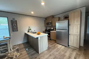 75 Candlegate Cir, Matteson, IL 60443 - Photo 2