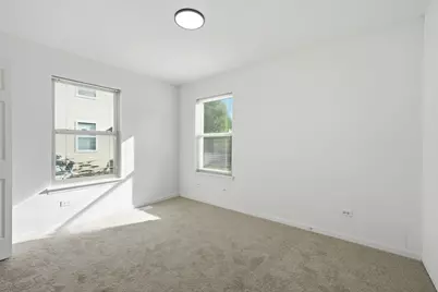 657 S McAlister Avenue, Waukegan, IL 60085 - Photo 12