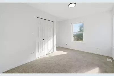 657 S McAlister Avenue, Waukegan, IL 60085 - Photo 14