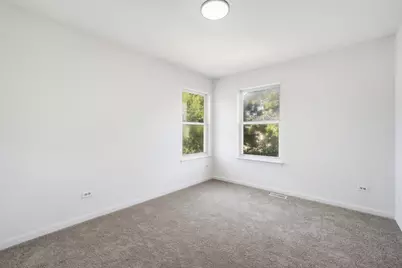 657 S McAlister Avenue, Waukegan, IL 60085 - Photo 16