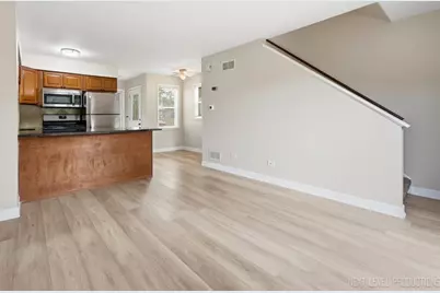27W113 Cooley Avenue, Winfield, IL 60190 - Photo 10