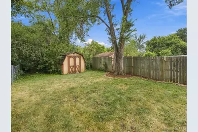 27W113 Cooley Avenue, Winfield, IL 60190 - Photo 2