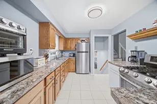 17736 S Ridgeland Ave, Tinley Park, IL 60477 - Photo 4