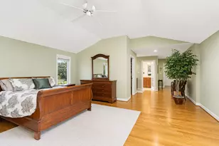 434 Valencia Ave E, Barrington, IL 60010 - Photo 10