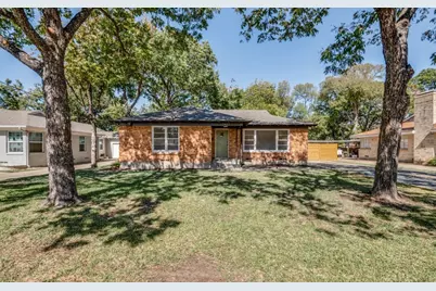 2433 Southwood Drive, Dallas, TX 75233 - Photo 4