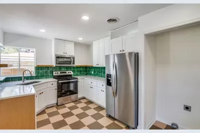 2433 Southwood Drive, Dallas, TX 75233 - Photo 12