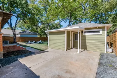 2433 Southwood Drive, Dallas, TX 75233 - Photo 18