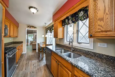 337 W Edson Place, Lombard, IL 60148 - Photo 10