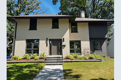 3923 Clausen Avenue, Western Springs, IL 60558 - Photo 1