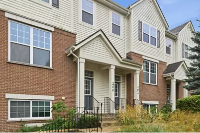 200 Concord Court #0, Morton Grove, IL 60053 - Photo 2