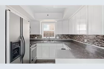 139 W 83rd Street, Chicago, IL 60620 - Photo 6