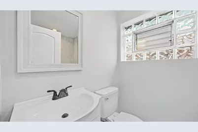 139 W 83rd Street, Chicago, IL 60620 - Photo 12