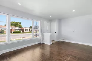 139 W 83rd St, Chicago, IL 60620 - Photo 2
