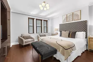 70 E Walton St, Chicago, IL 60611 - Photo 22