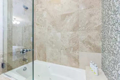 70 E Walton Street #902-1002, Chicago, IL 60611 - Photo 28